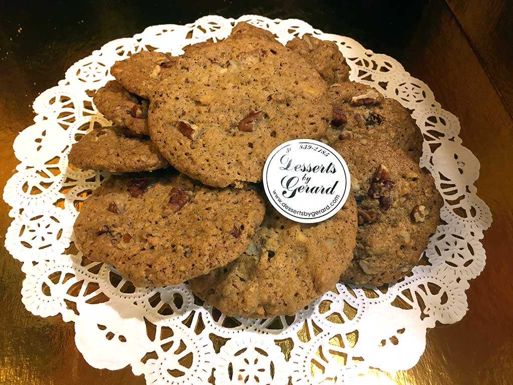 Oatmeal Pecan Cookies - dessertsbygerard.com Oatmeal Pecan Cookies - dessertsbygerard.com