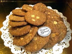 Oatmeal White Chocolate Cookies - dessertsbygerard.com