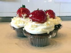Chocolate Cake Vanilla Buttercream - dessertsbygerard.com