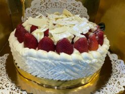 Strawberry Shortcake - One Layer - dessertsbygerard.com