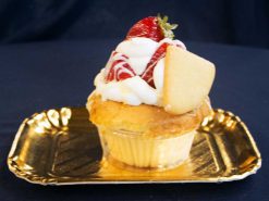 Strawberry Shortcake Cupcake - dessertsbygerard.com